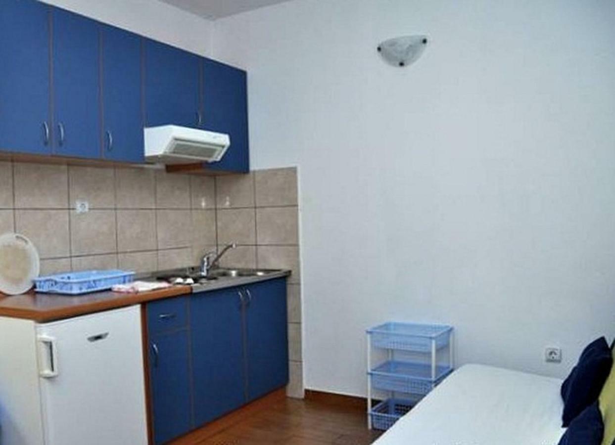 Apartments Marinovac Zivogosce Bagian luar foto